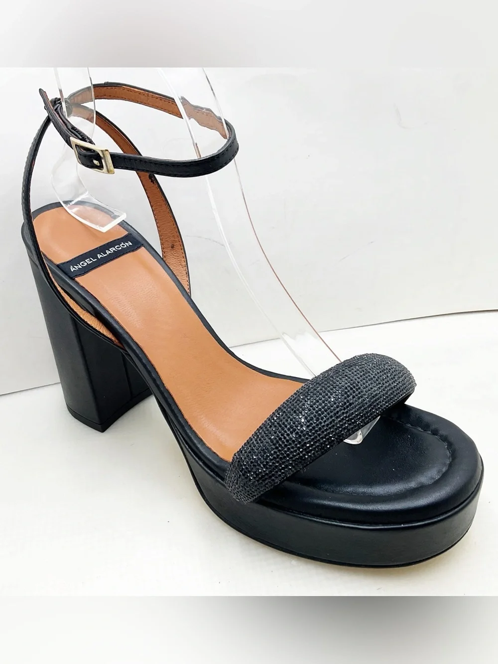 🆕{Angel Alarcon} Embellished Platform Sandals